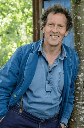 Portrait representing Eoghan